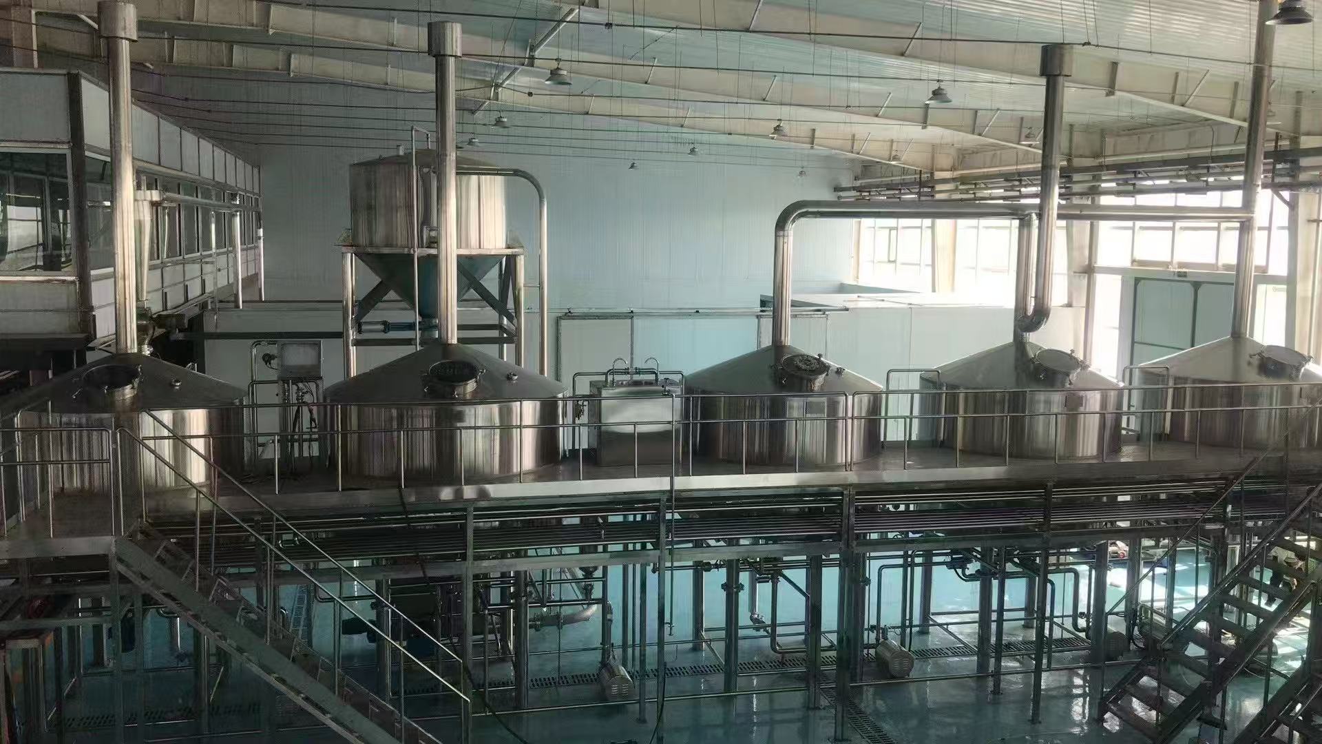 威信精酿啤酒设备厂—精酿啤酒设备主要生产工艺与核心技术